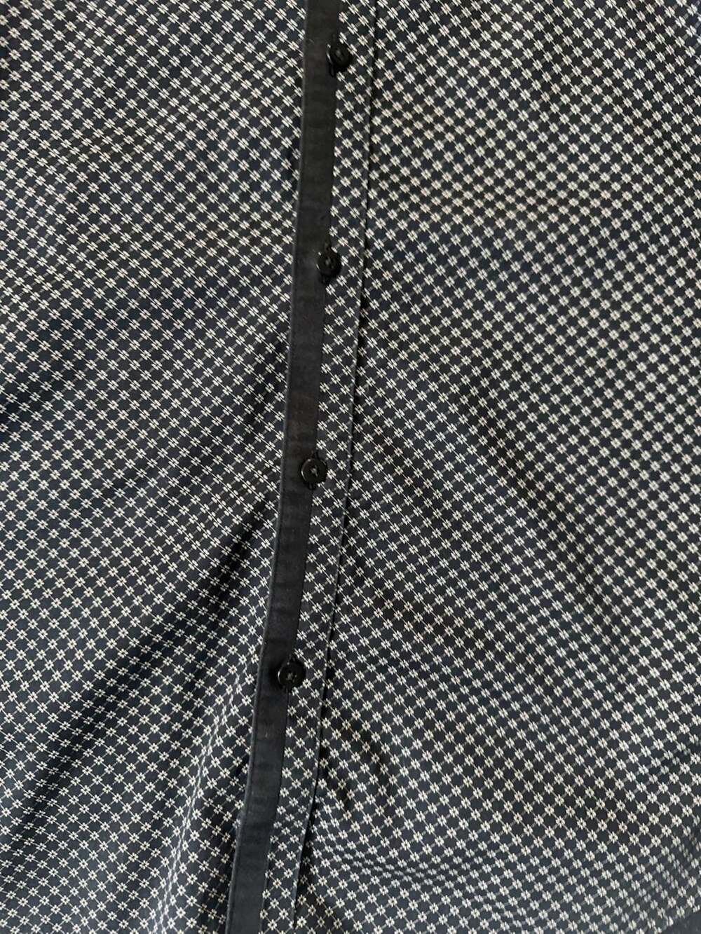 Van Heusen Men's Slim Fit Long Sleeve Button Down Shirt Blk Geo Print 40 cm 15 1 - Picture 2 of 8